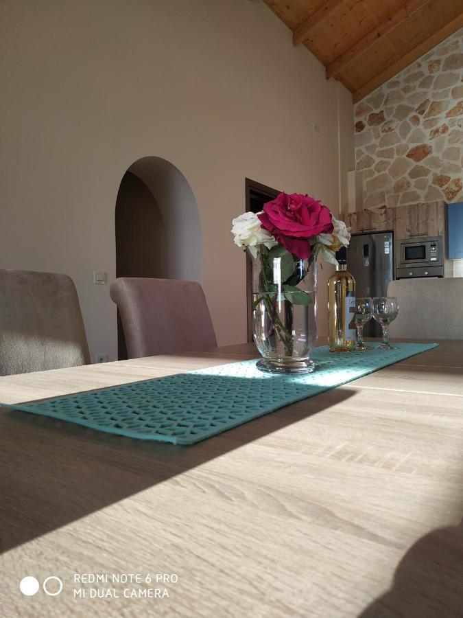 Villa Tramonto Keri Exterior photo