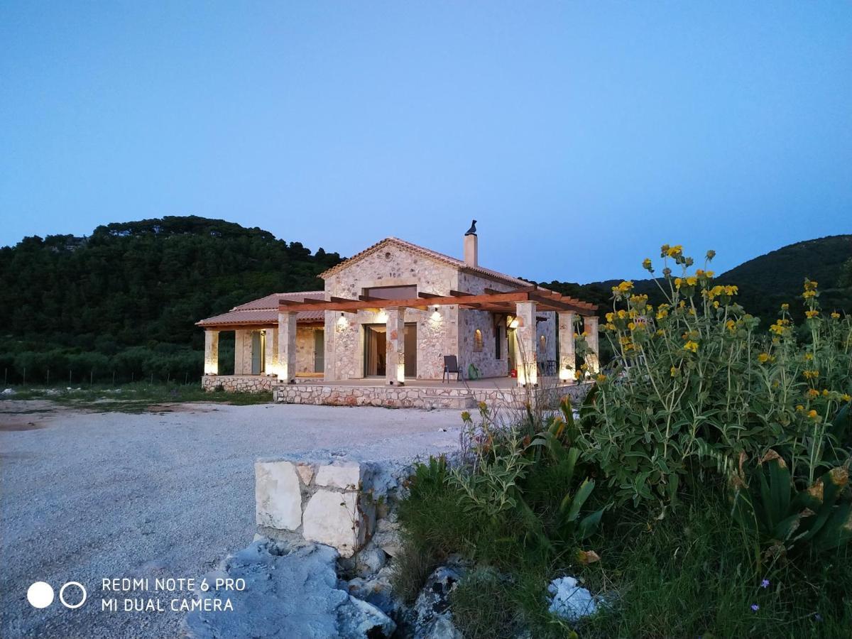 Villa Tramonto Keri Exterior photo