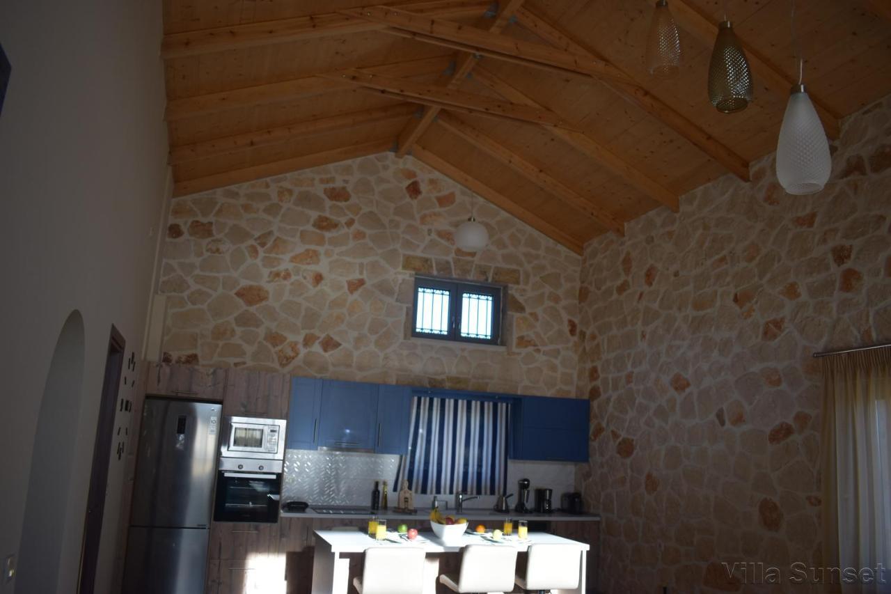Villa Tramonto Keri Exterior photo